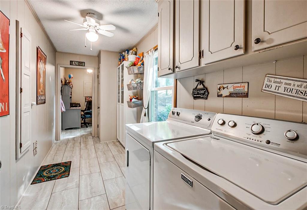614 Inwood Road Asheboro, NC 27205 - Photo 12 of 33 Laundry room, LVP floors