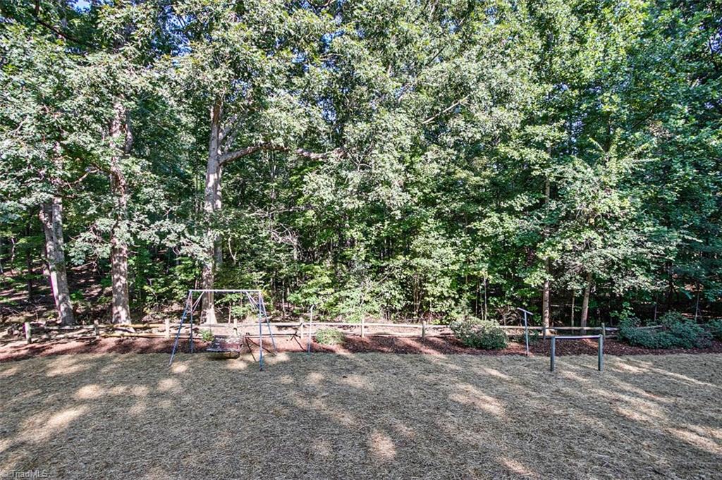 614 Inwood Road Asheboro, NC 27205 - Photo 30 of 33 Nice private back yard