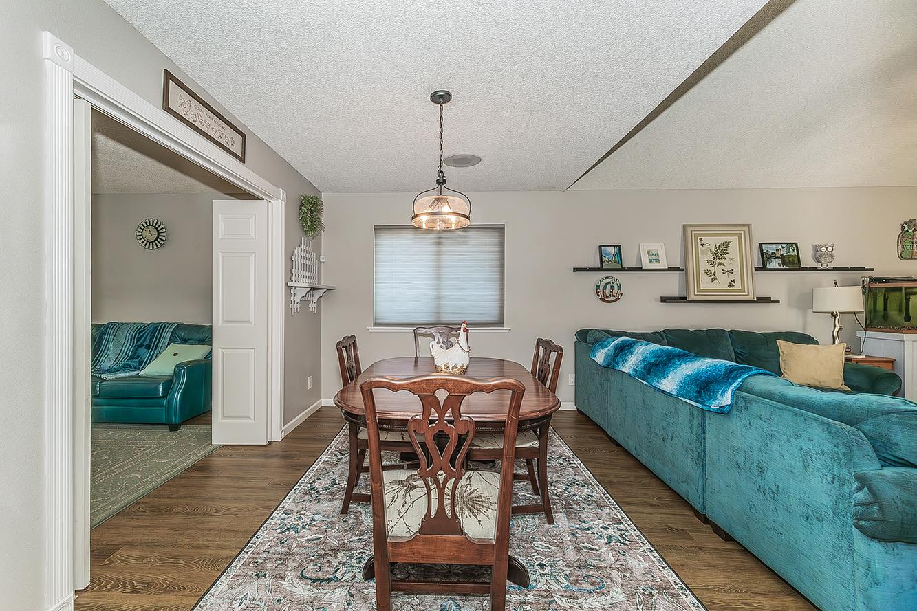 2820 Riverview Drive Madera, CA 93637 - Photo 11 of 60