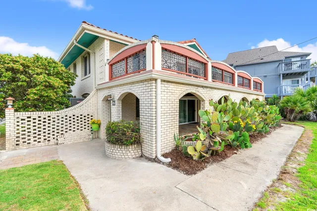 $2,190,000 | 807 North Waccamaw Drive, Murrells Inlet, SC 29576