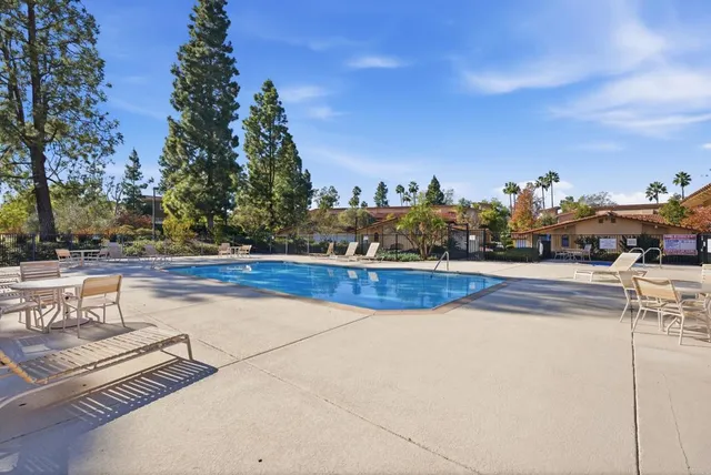 $659,000 | 12250 Corte Sabio, Unit 2210, San Diego, CA 92128