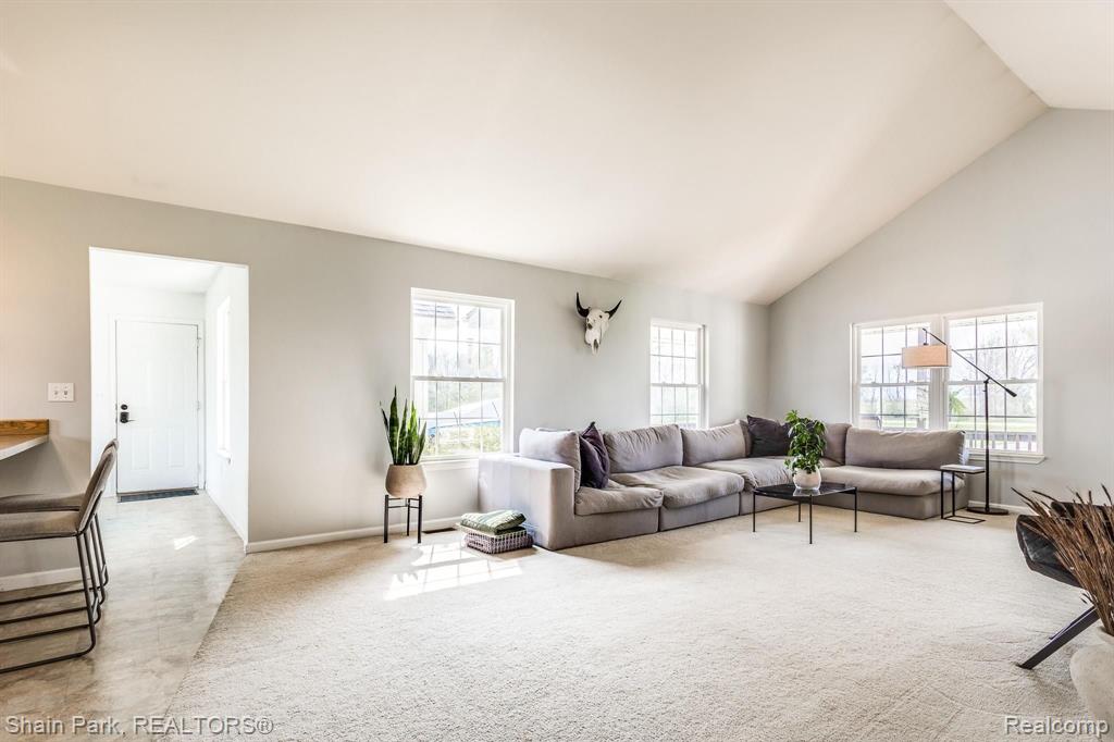 5364 McIntyre Road North Street, MI 48049 - Photo 5 of 45 Gallery Image 5