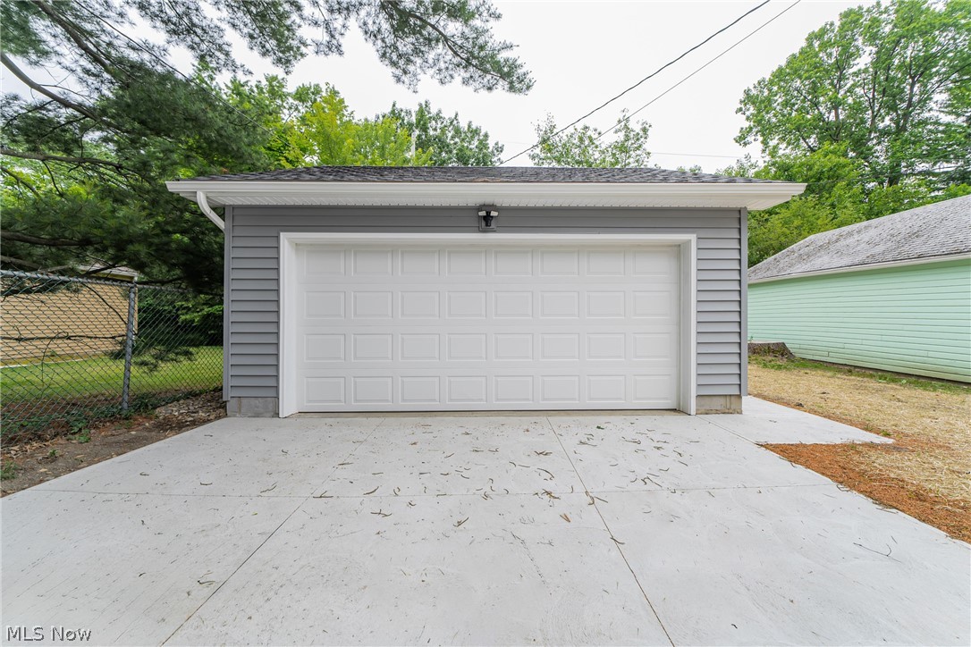 3947 Rosemond Road Cleveland Heights, OH 44121 - Photo 43 of 44 View of garage