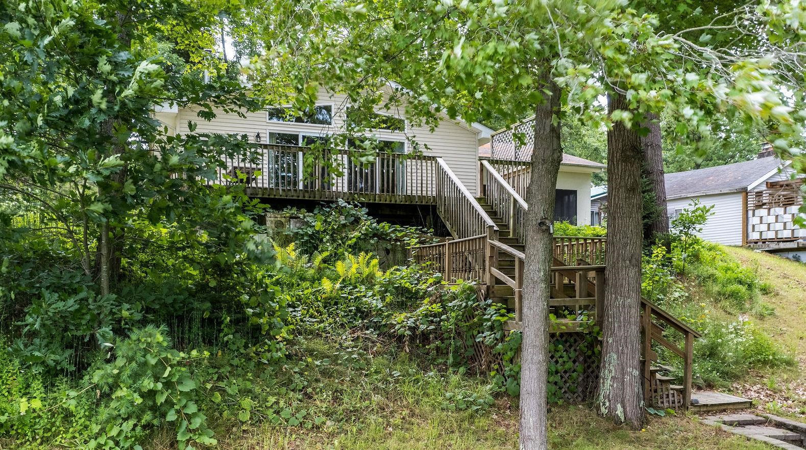 2402 South Whitney Beach Road Beaverton, MI 48612 - Photo 1 of 35