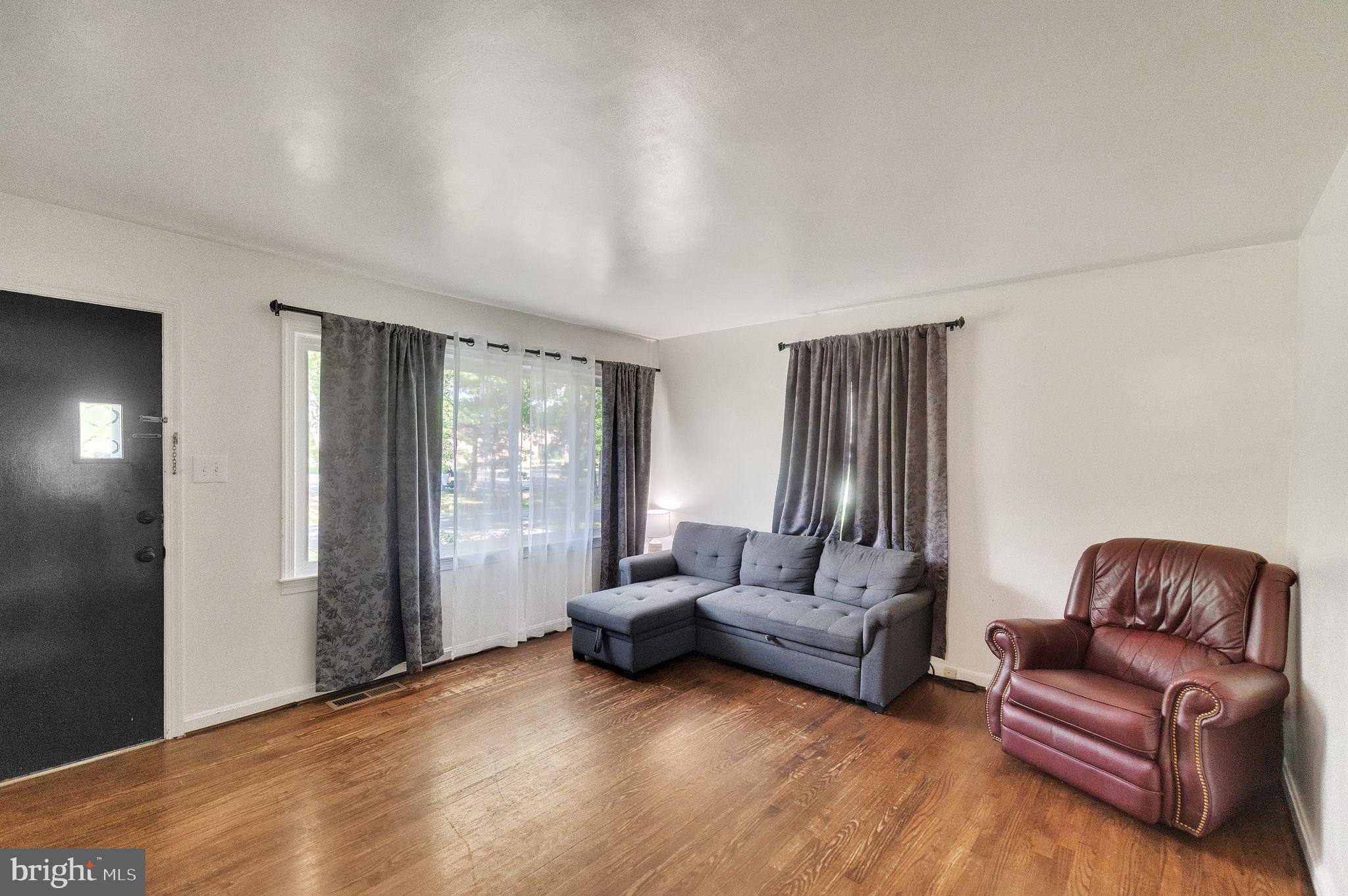 15 Pendleton Road Fredericksburg, VA 22405 - Photo 3 of 28