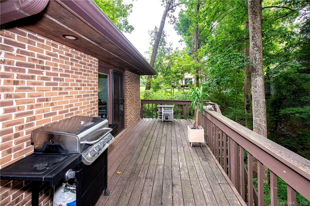 23 Commodore Point Road Lake Wylie, SC 29710 - Photo 25 of 48 Gallery Image 25