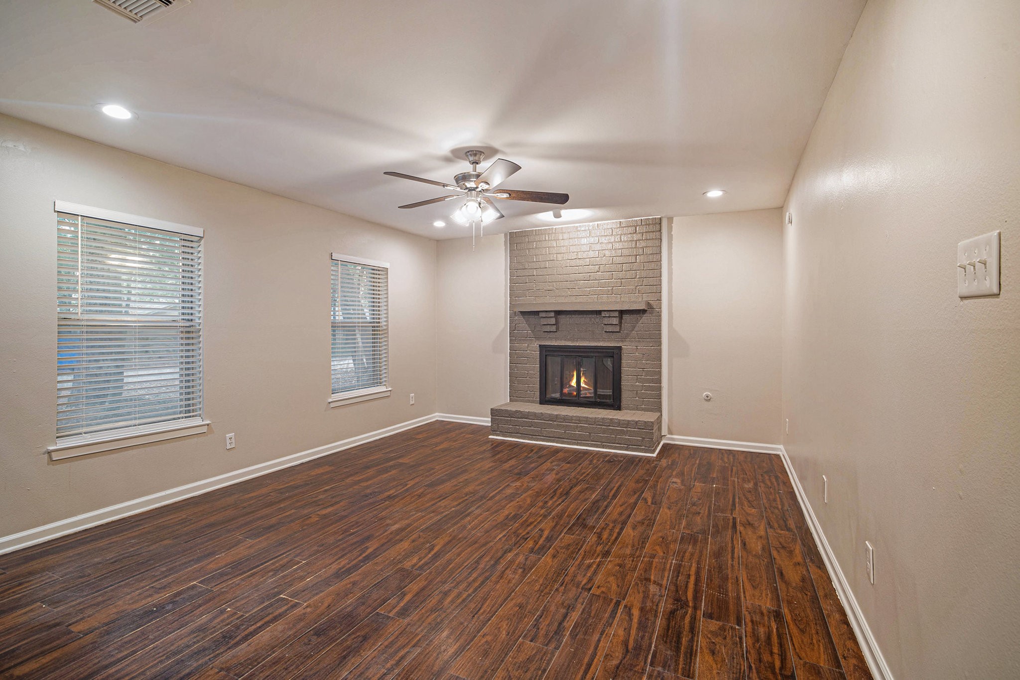 17 Brookflower Road Spring, TX 77380 - Photo 11 of 24