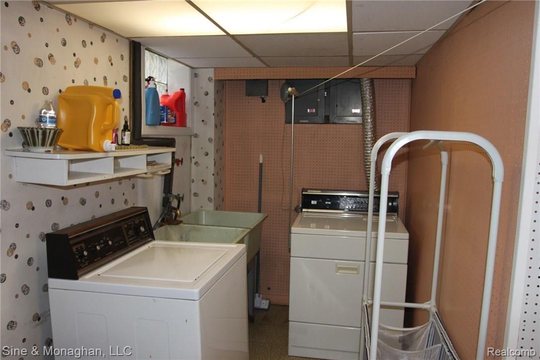 205 Muir Road Grosse Pointe, MI 48236 - Photo 50 of 60 IMG_5172.JPG