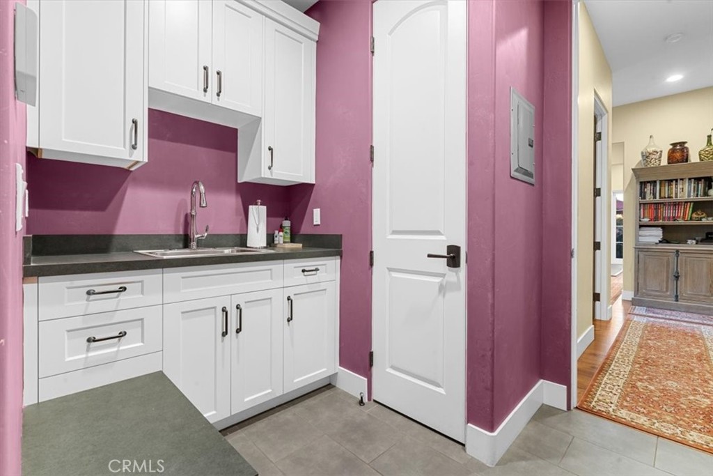 455 Mission Springs Road Arroyo Grande, CA 93420 - Photo 26 of 65 a kitchen with stainless steel appliances granite countertop a refrigerator and a stove