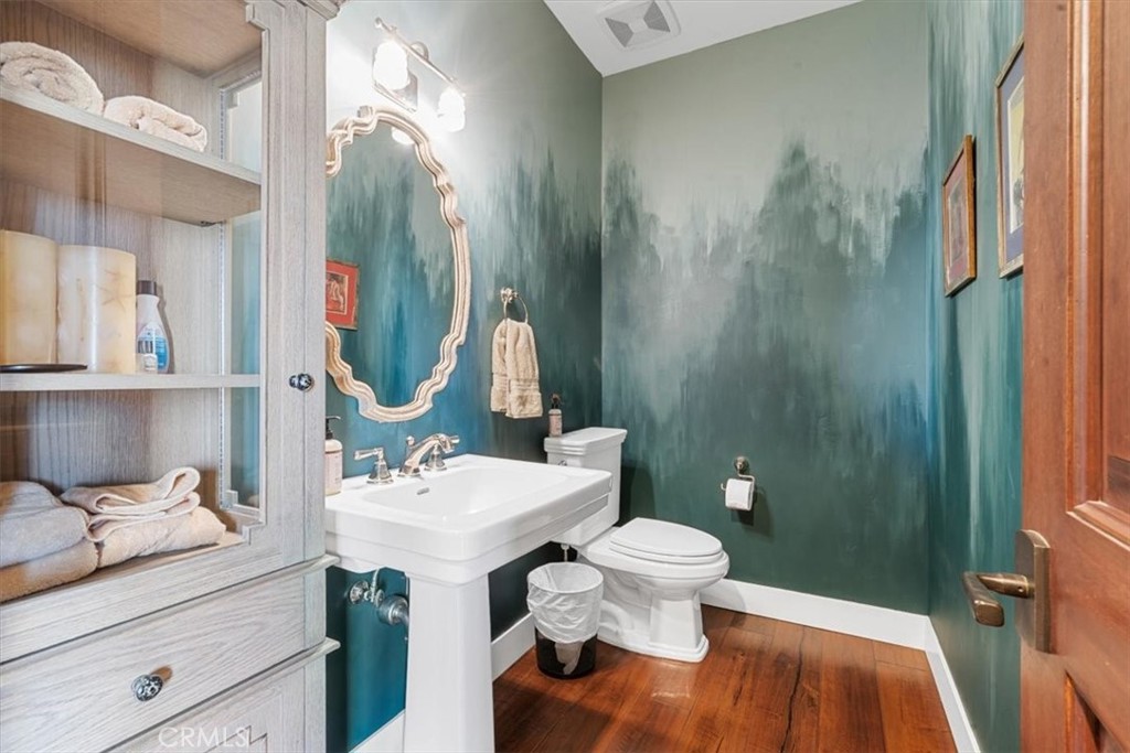 455 Mission Springs Road Arroyo Grande, CA 93420 - Photo 27 of 65 a bathroom with a sink and a mirror