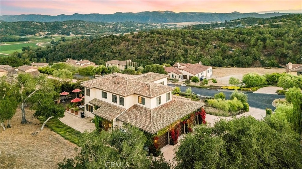 455 Mission Springs Road Arroyo Grande, CA 93420 - Photo 61 of 65 an aerial view of multiple house