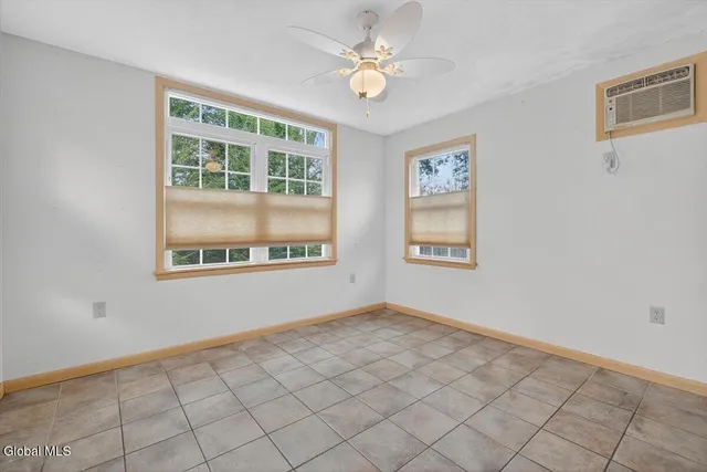 $395,000 | 532 Wayne Place, Bethlehem, NY 12054