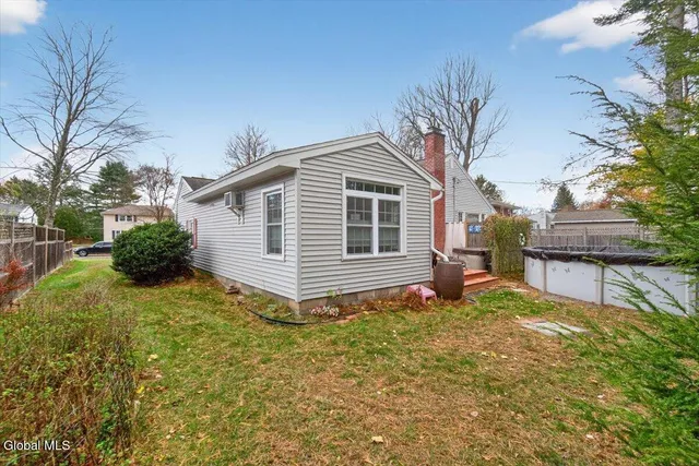 $395,000 | 532 Wayne Place, Bethlehem, NY 12054