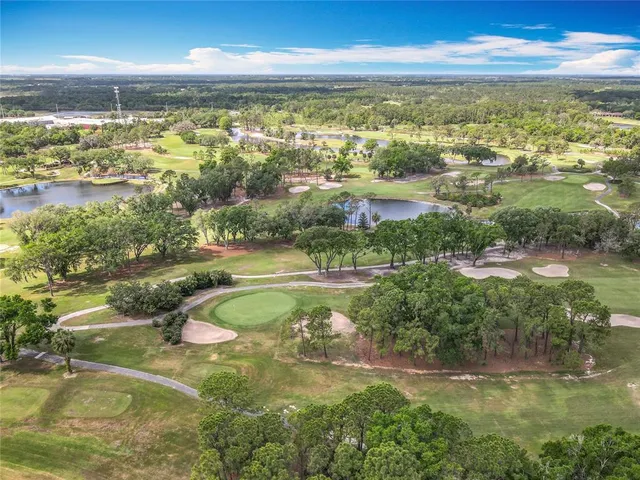 $310,000 | 602 Camino Real, Unit 602, Howey-in-the-Hills, FL 34737