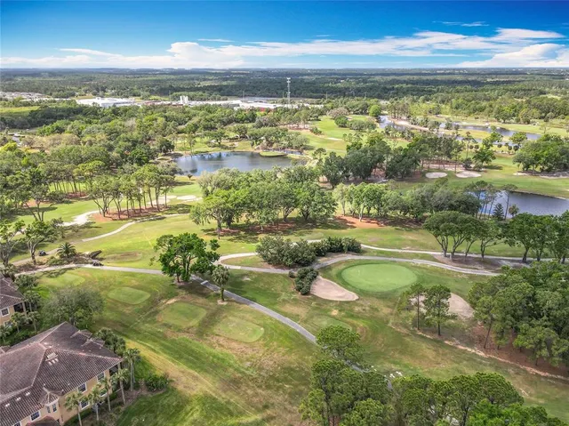 $310,000 | 602 Camino Real, Unit 602, Howey-in-the-Hills, FL 34737