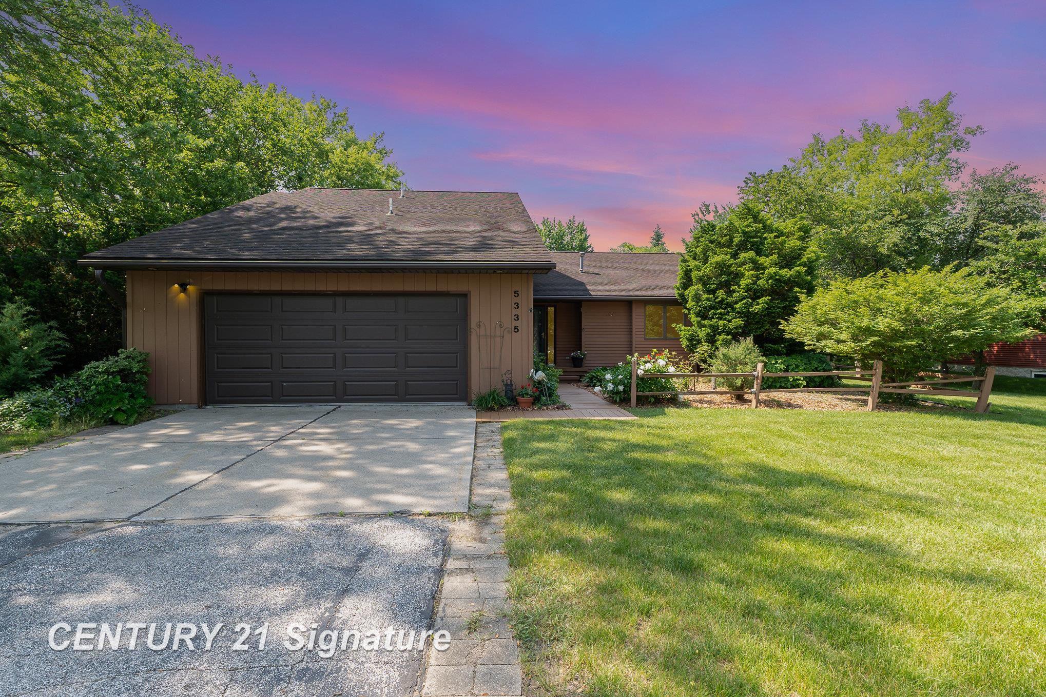 5335 McCarty Road Saginaw, MI 48603 - Photo 1 of 32 50178254-222de219-5699-4ce6-a613-26ad20c577f6.JPG
