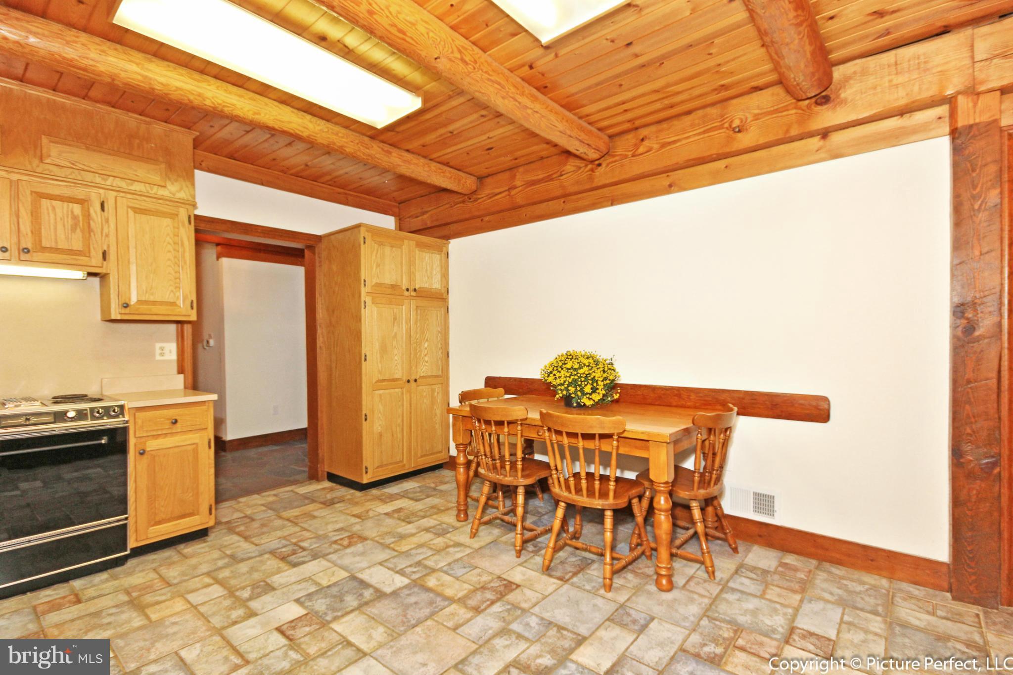 10845 Gambrill Park Road Frederick, MD 21702 - Photo 11 of 30 Kitchen