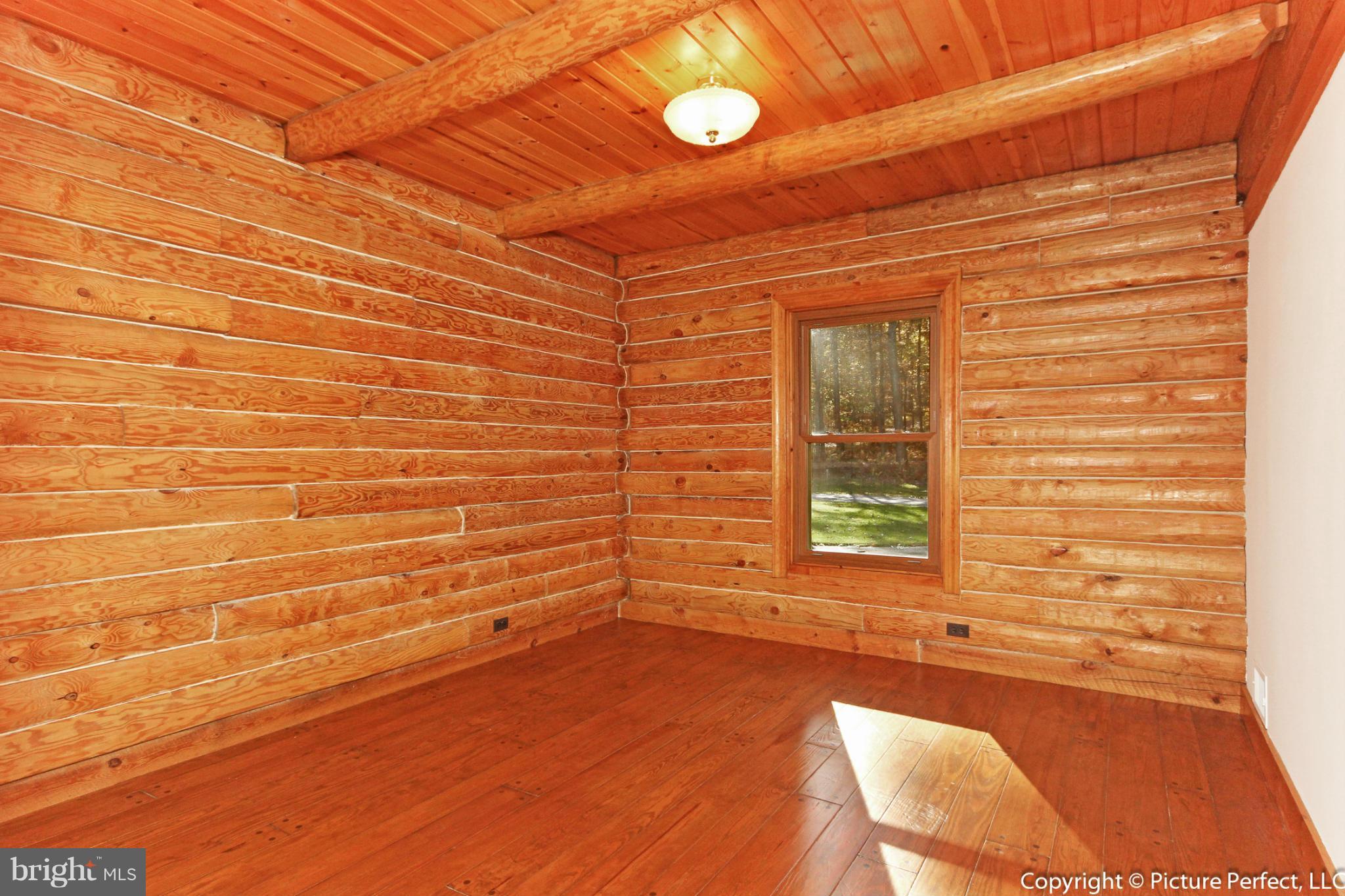 10845 Gambrill Park Road Frederick, MD 21702 - Photo 20 of 30 Bedroom