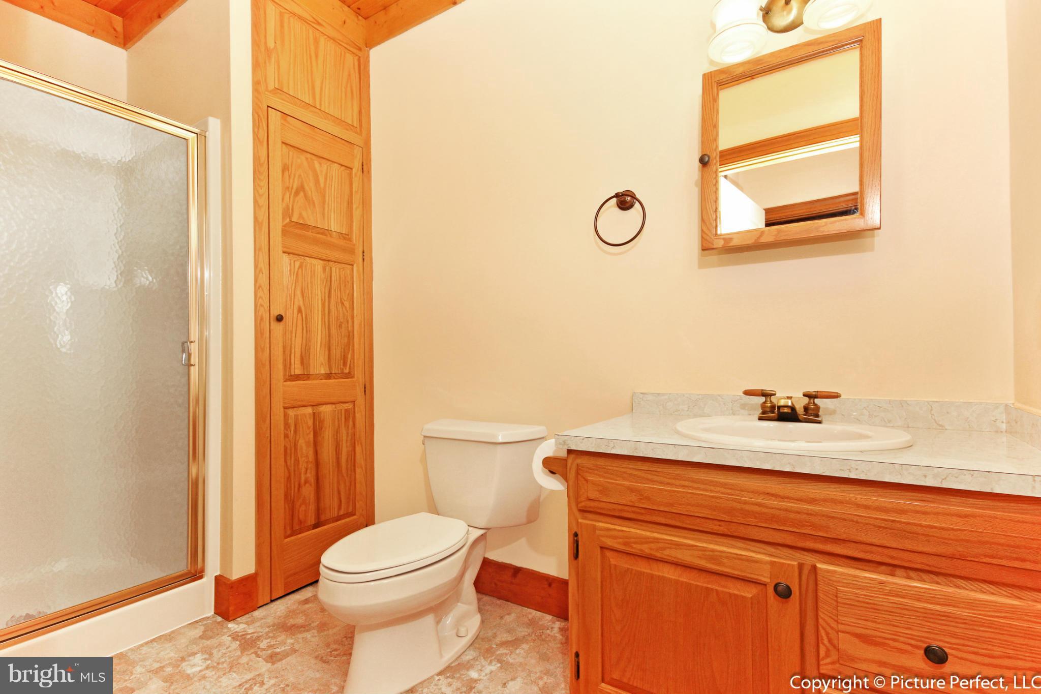10845 Gambrill Park Road Frederick, MD 21702 - Photo 22 of 30 Bath