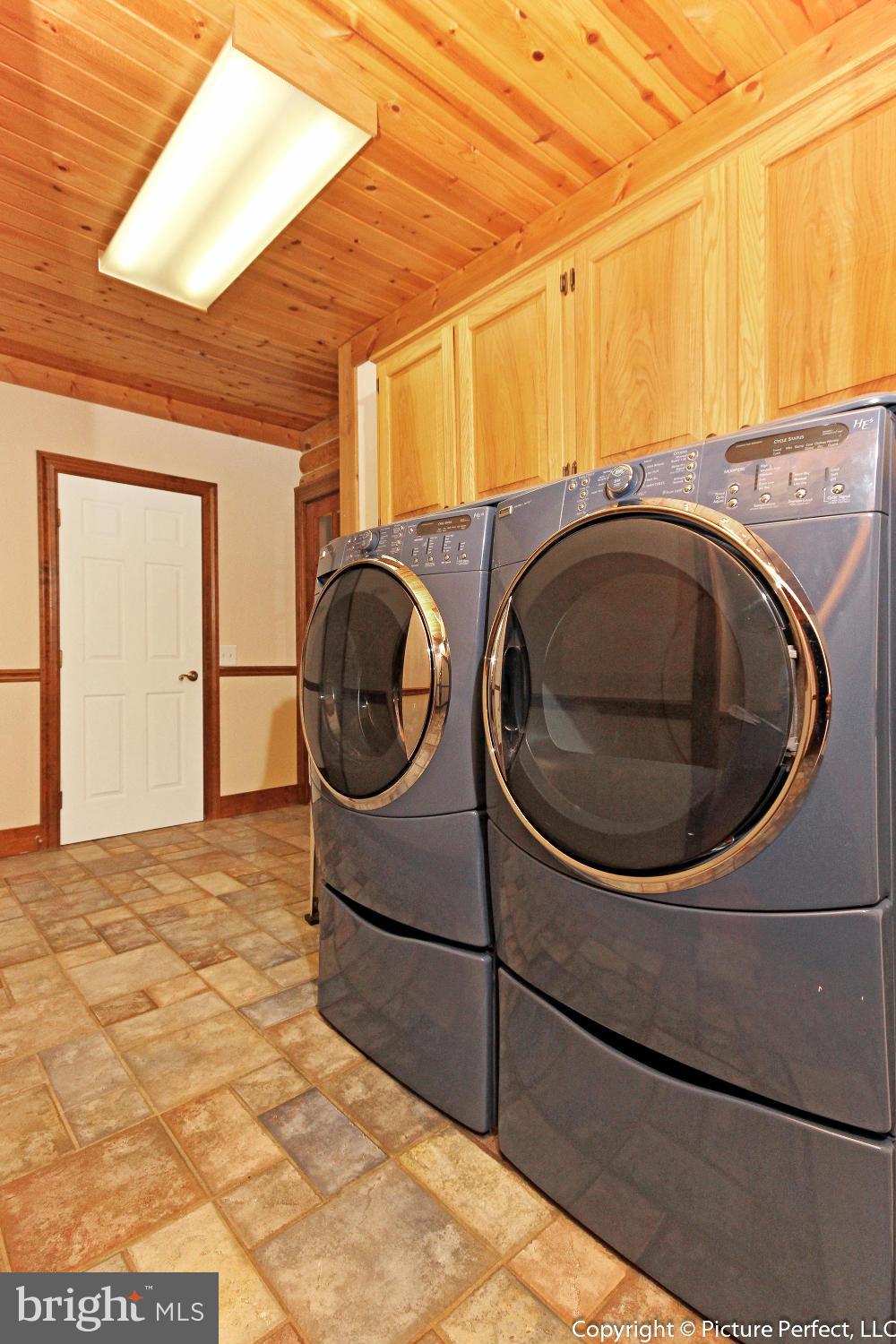 10845 Gambrill Park Road Frederick, MD 21702 - Photo 23 of 30 Interior (General)
