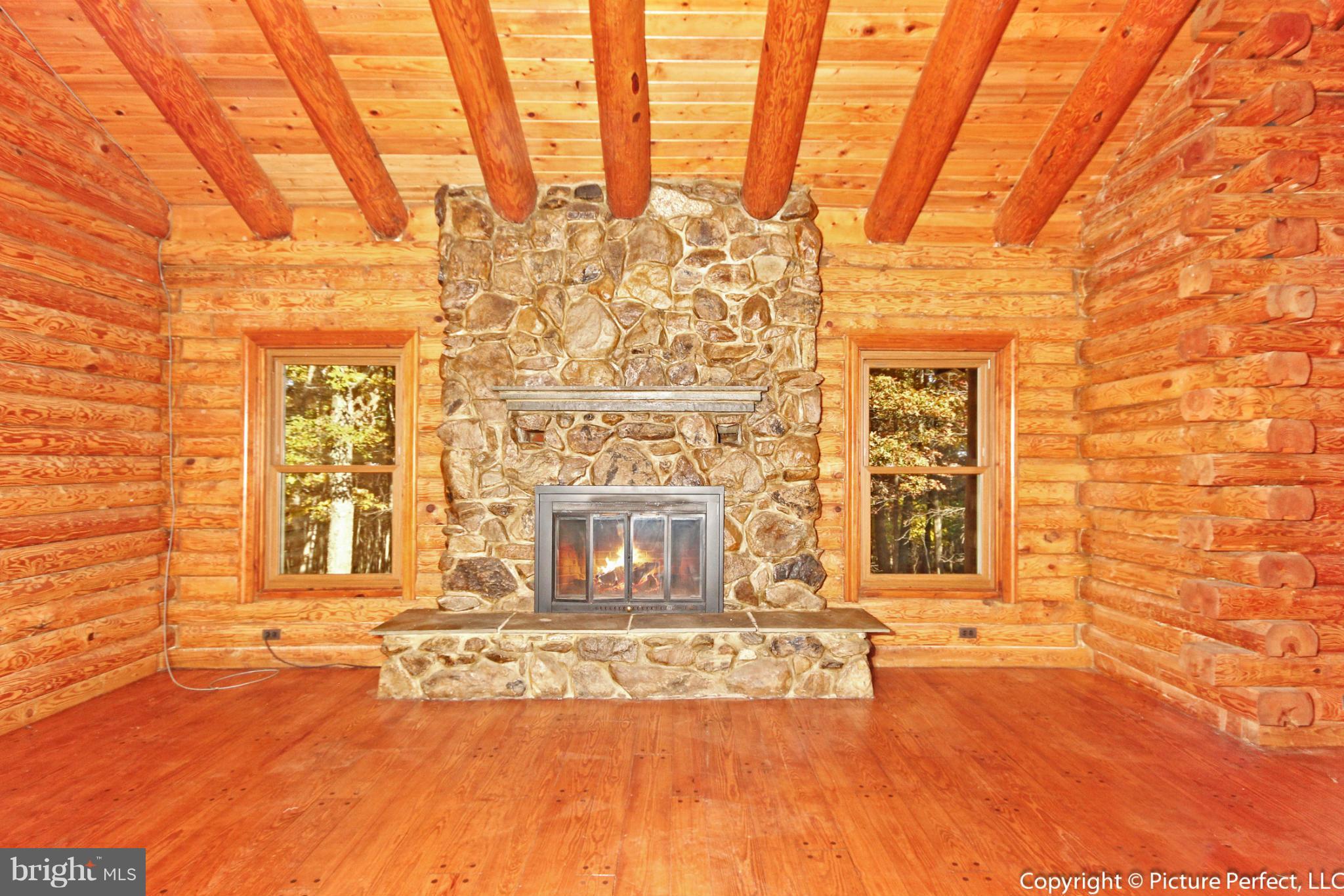 10845 Gambrill Park Road Frederick, MD 21702 - Photo 7 of 30 Family Room