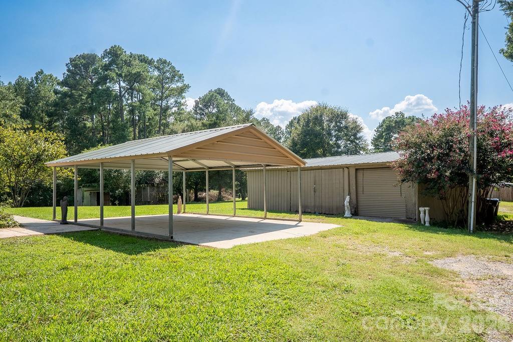 8095 Henry Harris Road Indian Land, SC 29707 - Photo 34 of 43 Gallery Image 34