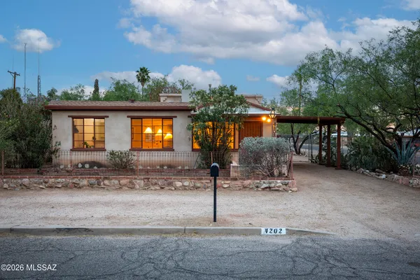 $325,000 | 4202 East Camino De La Colina, Tucson, AZ 85711