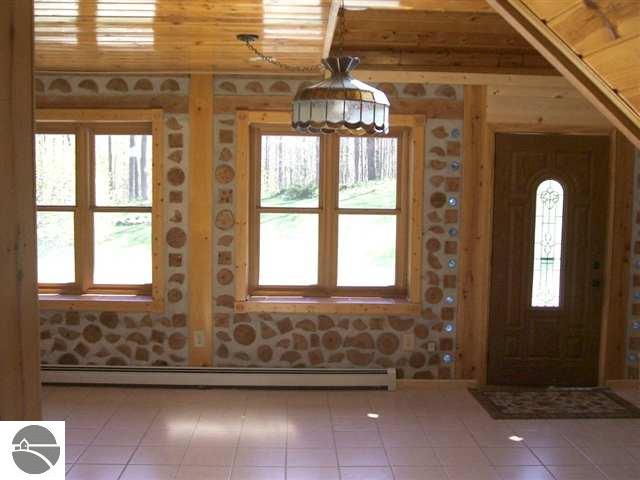 1305 North 39 Road Manton, MI 49663 - Photo 11 of 15 1715208-10.JPG