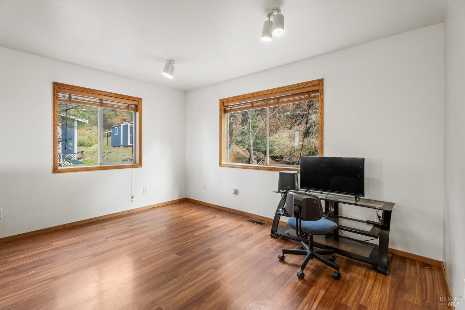 4000 Spyrock Road Laytonville, CA 95454 - Photo 11 of 34