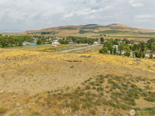a view of an ocean view