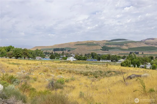 $55,000 | 2310 Highland Drive, Bridgeport, WA 98813