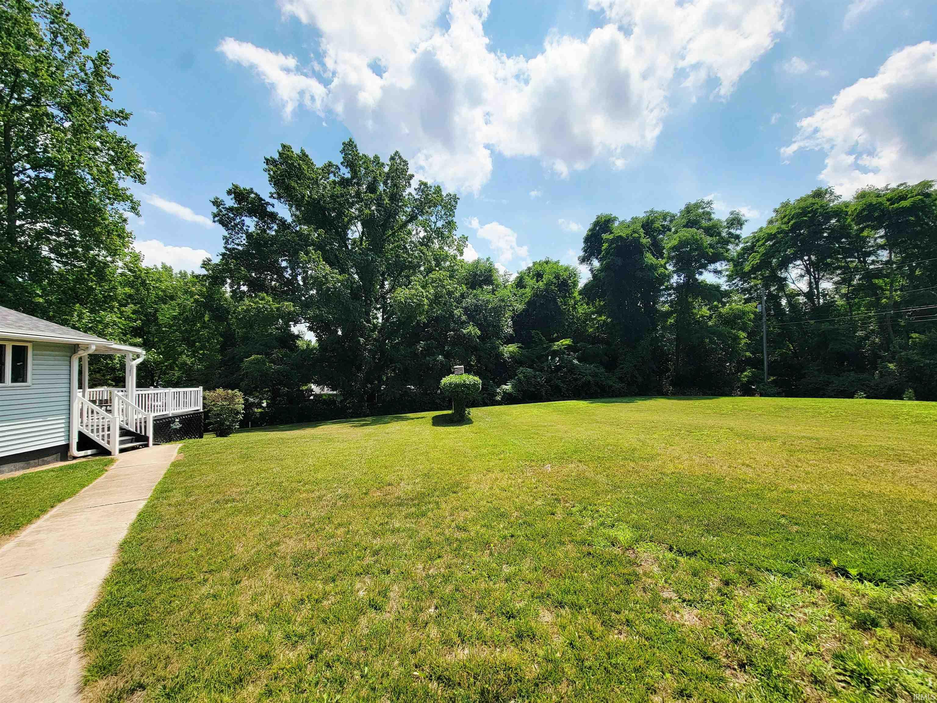 51585 East County Line Road Middlebury, IN 46540 - Photo 12 of 36 Gallery Image 12