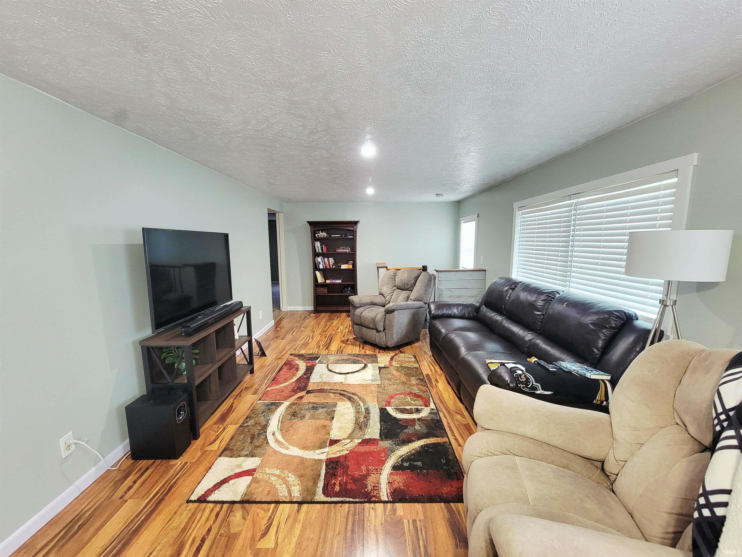 51585 East County Line Road Middlebury, IN 46540 - Photo 17 of 36 Gallery Image 17