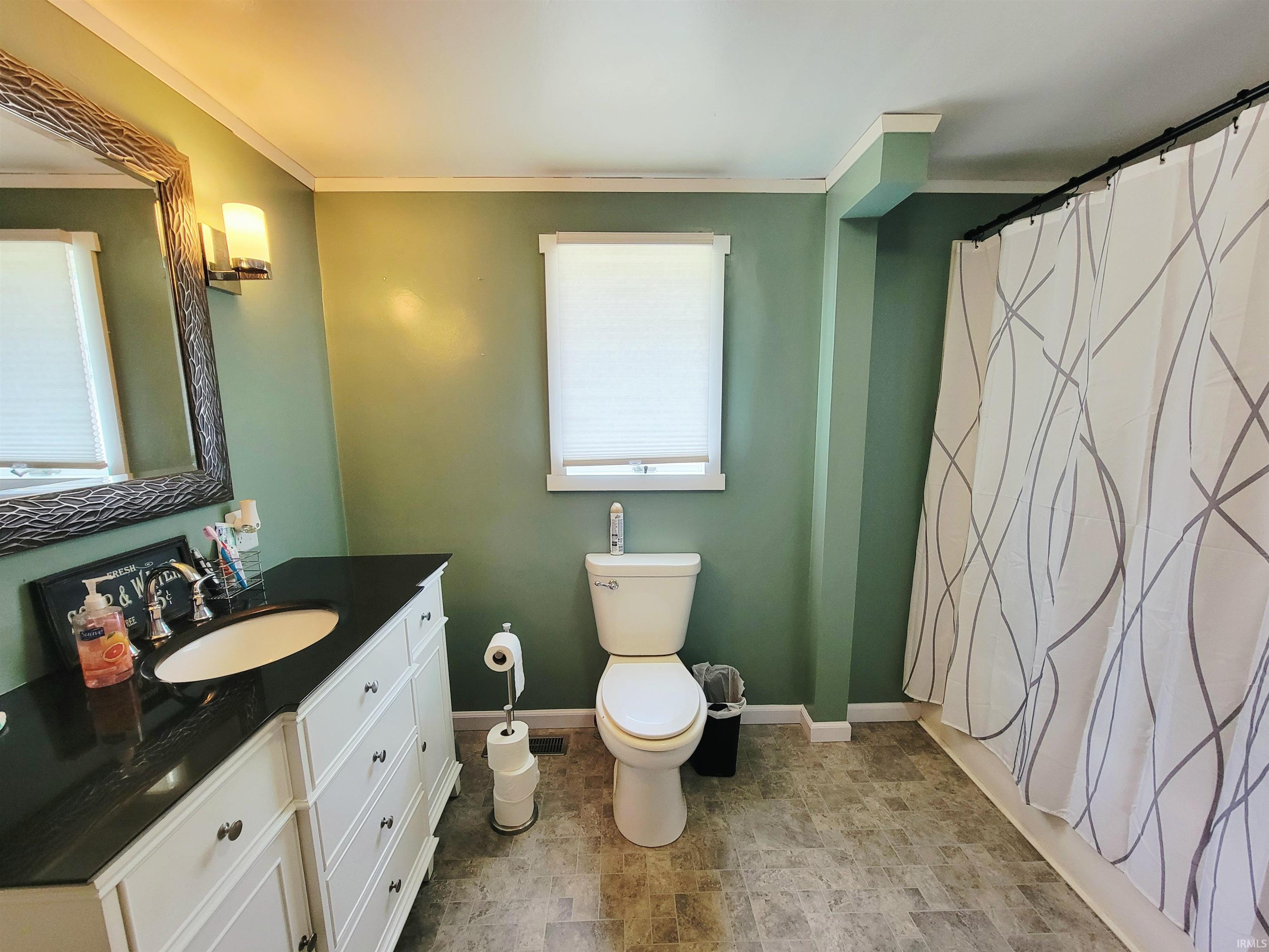 51585 East County Line Road Middlebury, IN 46540 - Photo 19 of 36 Gallery Image 19