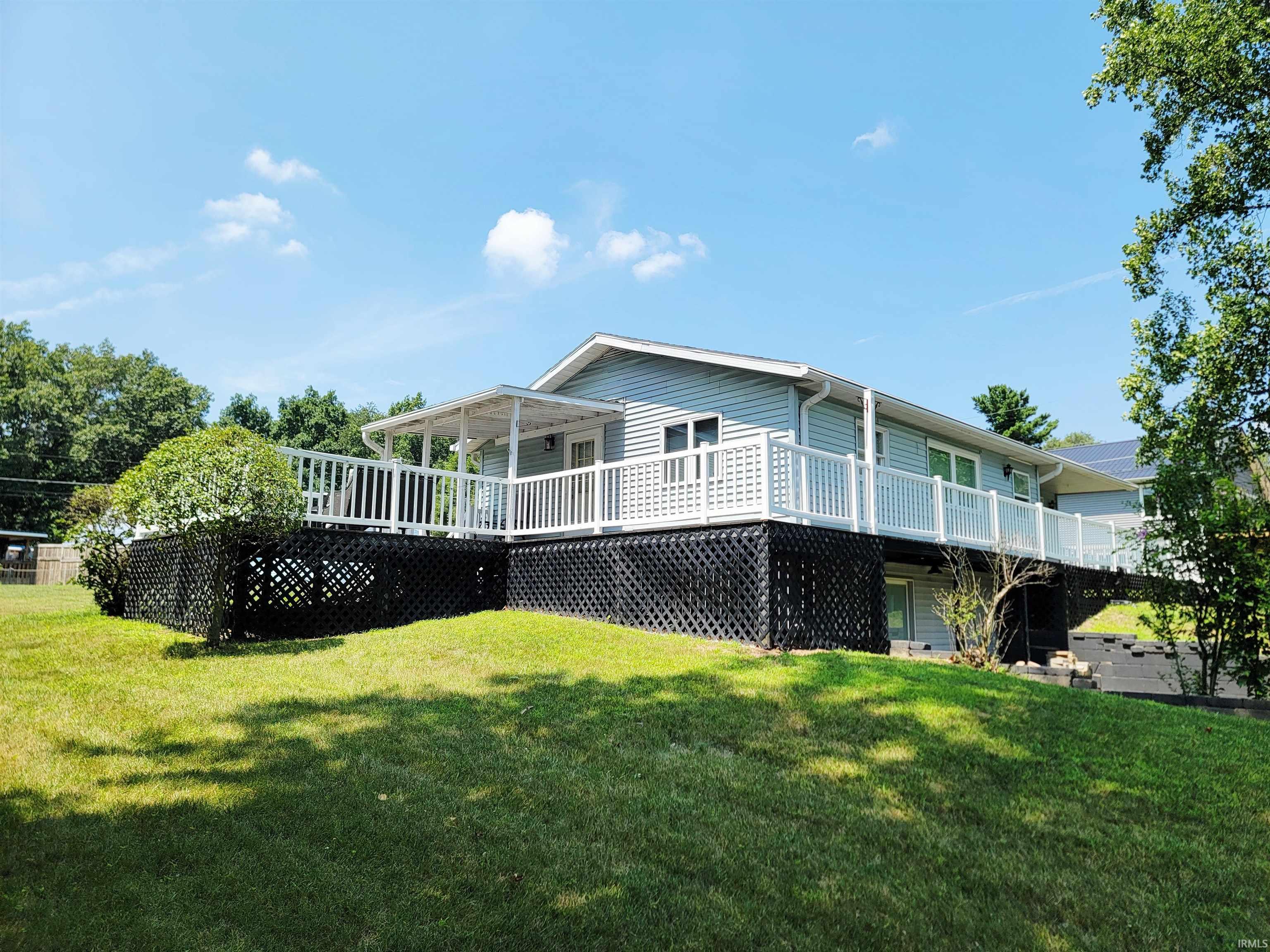 51585 East County Line Road Middlebury, IN 46540 - Photo 2 of 36 Gallery Image 2