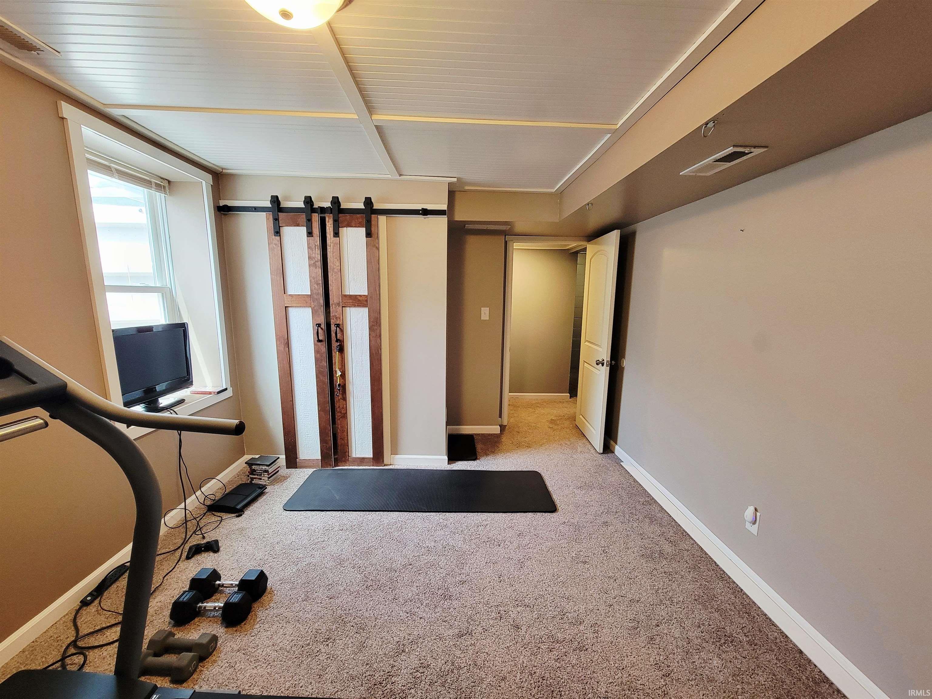 51585 East County Line Road Middlebury, IN 46540 - Photo 30 of 36 Gallery Image 30