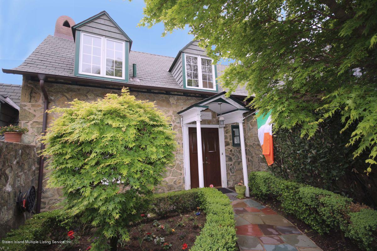 95 West Entry Road Staten Island, NY 10304 - Photo 2 of 42 IMG_2743_Fotor
