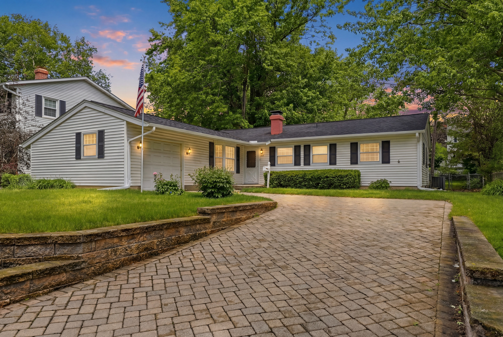 323 East Dresser Road DeKalb, IL 60115 - Photo 1 of 37
