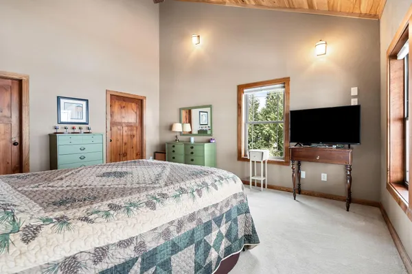 $675,000 | 2005 1/2 Street, Comstock, WI 54826