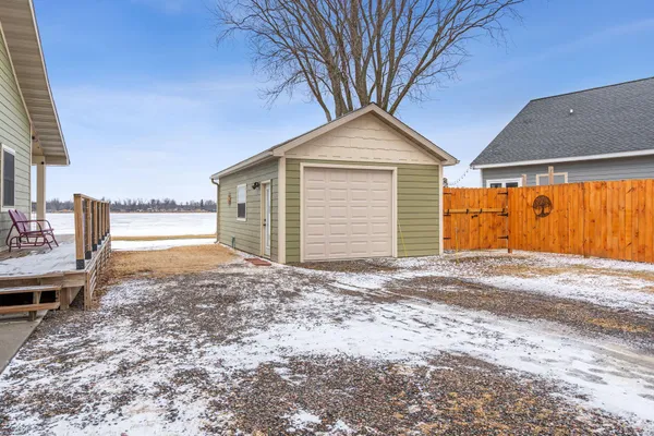 $675,000 | 2005 1/2 Street, Comstock, WI 54826