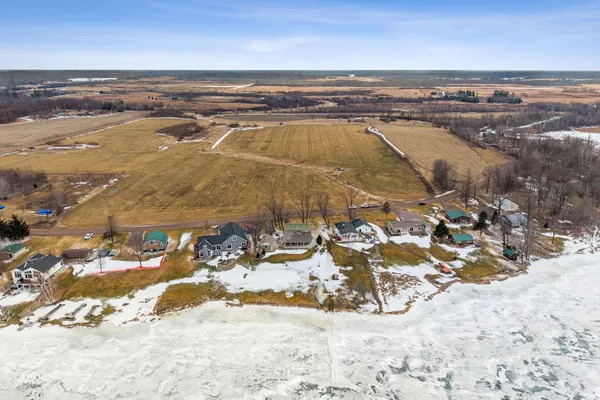 $675,000 | 2005 1/2 Street, Comstock, WI 54826