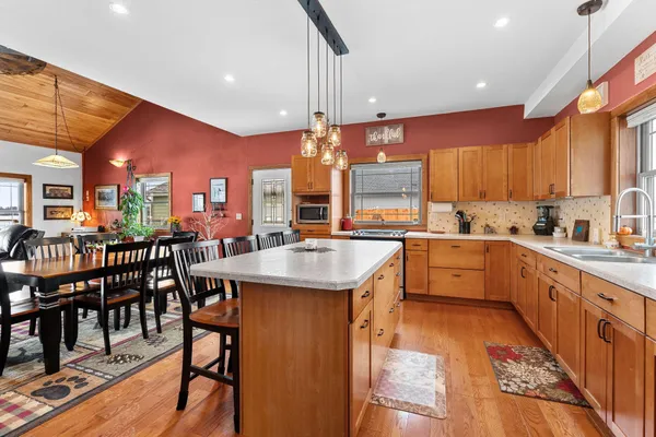 $675,000 | 2005 1/2 Street, Comstock, WI 54826