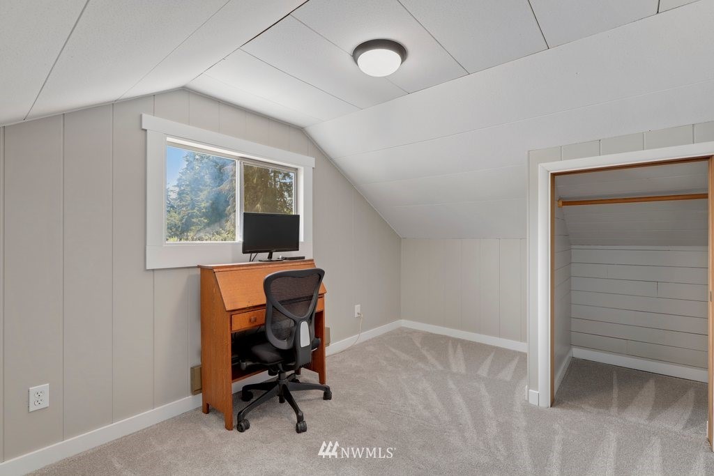 6902 Morgan Road Everett, WA 98203 - Photo 22 of 36