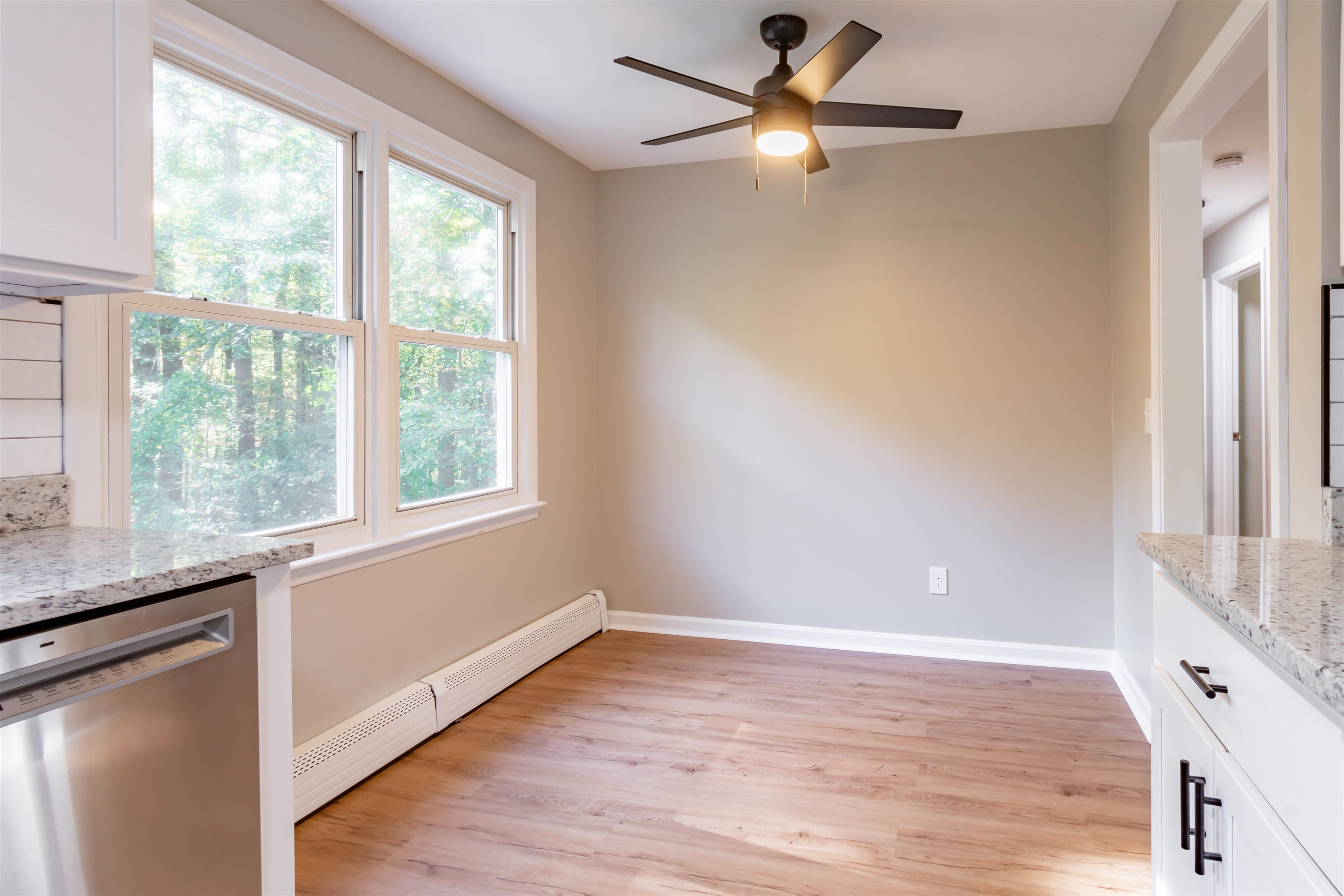 7 Griffin Road Hudson, NH 03051 - Photo 19 of 25