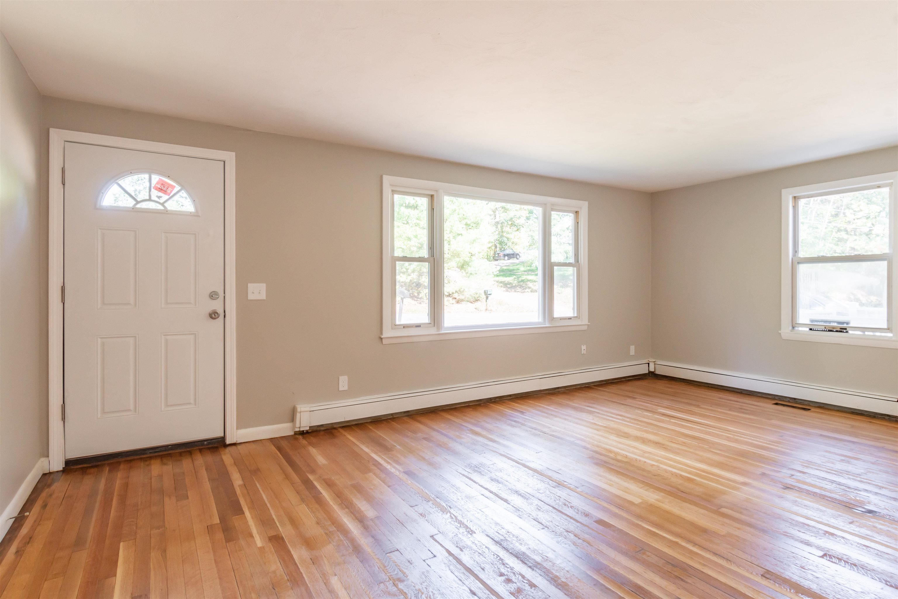 7 Griffin Road Hudson, NH 03051 - Photo 2 of 25