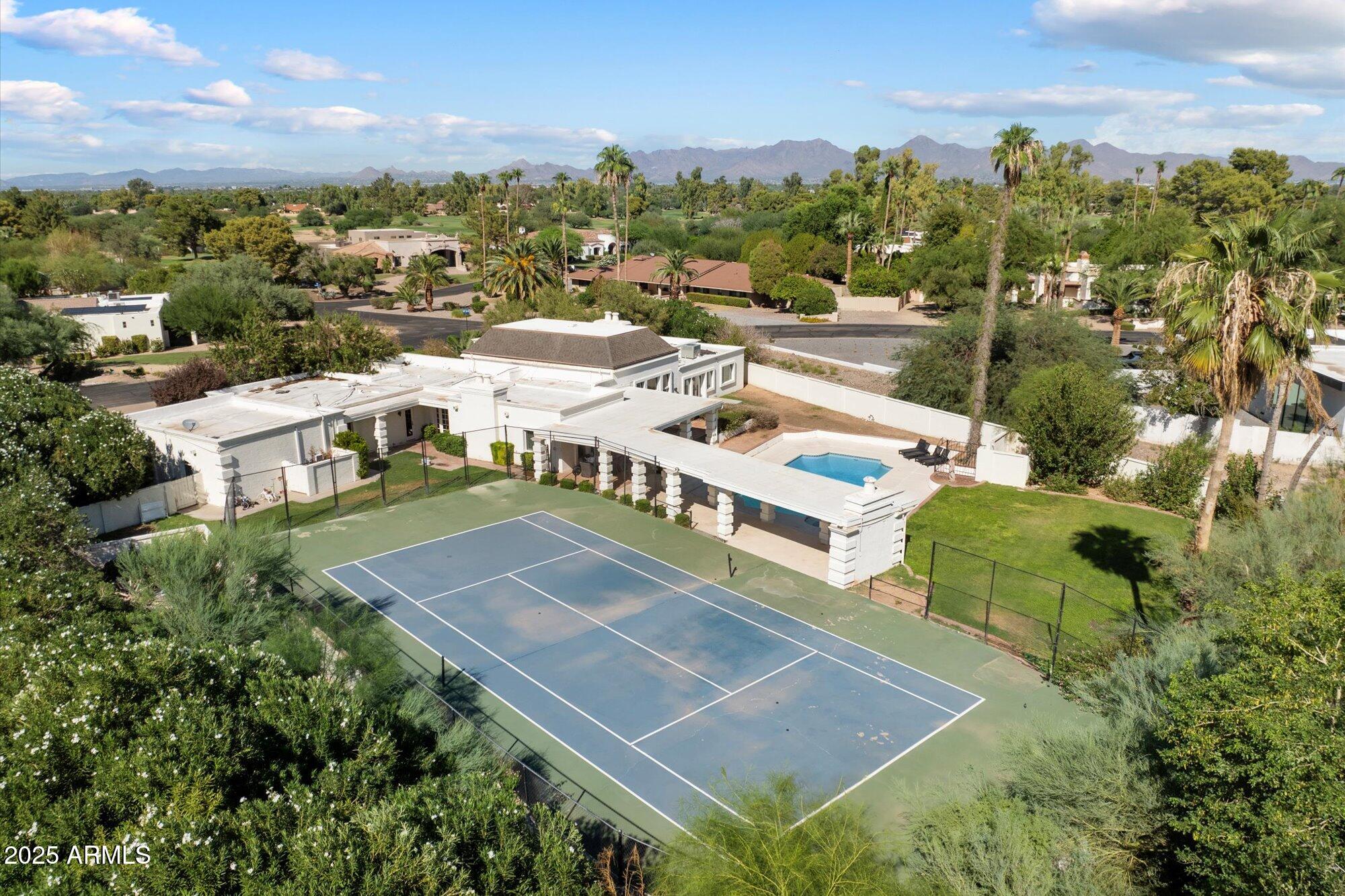 6533 East Maverick Road Paradise Valley, AZ 85253 - Photo 20 of 20 a picture of city view