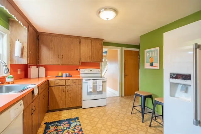 $500,000 | 94 Grove Street, Shrewsbury, MA 01545