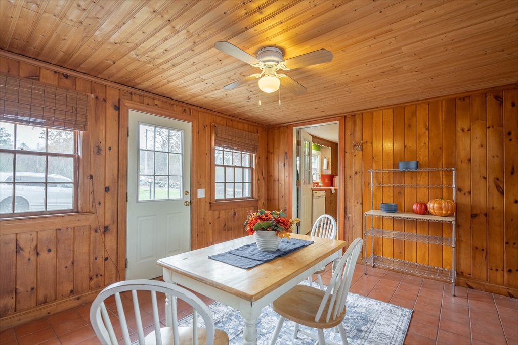 94 Grove Street Shrewsbury, MA 01545 - Photo 17 of 35 Gallery Image 17