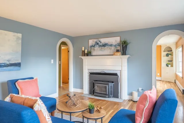 $500,000 | 94 Grove Street, Shrewsbury, MA 01545