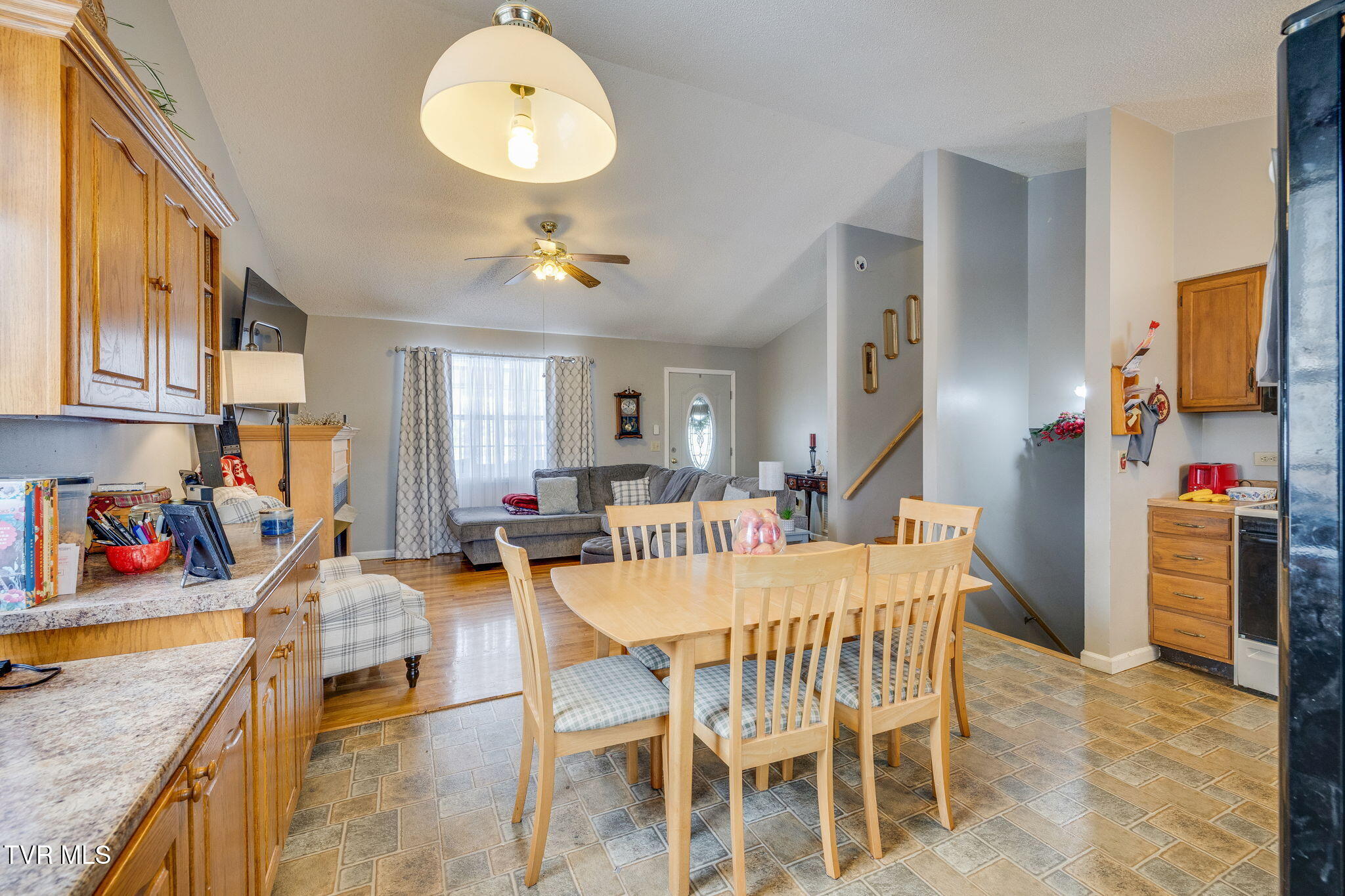 1065 Gray Station Road Gray, TN 37615 - Photo 11 of 30 011